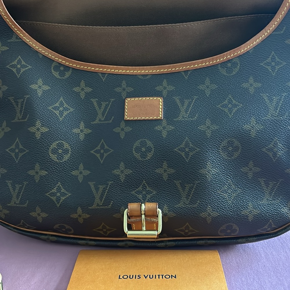Louis Vuitton Monogram Canvas Crossbody Bag in Brown and Natural Vachetta - Picture 3 of 6